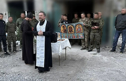 Брянские священники посетили военнослужащих в ДНР