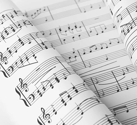 Епархия отменяет запрет на исполнение гимнов в пользу "синодального" выбора духовной музыки