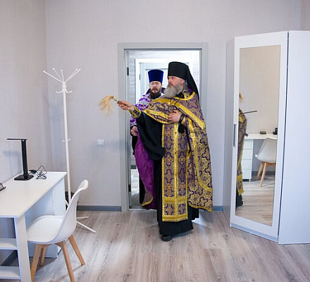 В БРЯНСКОЙ ЕПАРХИИ ОСВЯЩЕН КРИЗИСНЫЙ ЦЕНТР «ДОМ ДЛЯ МАМЫ» НА ТЕРРИТОРИИ ПЕТРОПАВЛОВСКОГО ЖЕНСКОГО МОНАСТЫРЯ