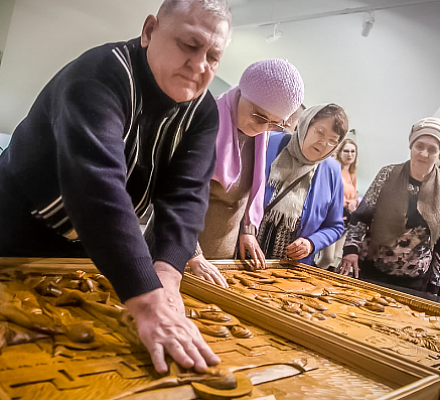 Im Museum für Geschichte der Verkündigungskathedrale in Kasan fand ein Ausflug für Blinde und Sehbehinderte statt