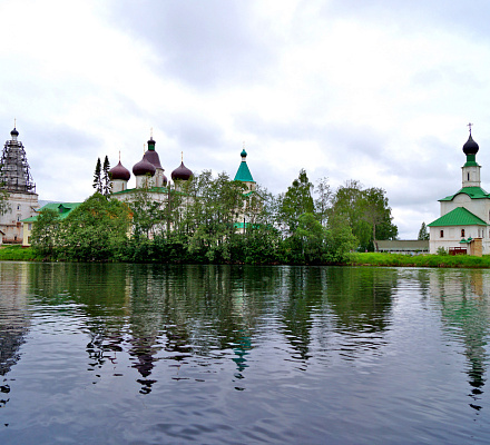 Zum 500-jährigen Jubiläum wurde einem Kloster im russischen Norden eine Glocke überreicht