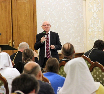 В рамках съезда по социальному служению состоялась лекция о помощи вернувшимся с фронта