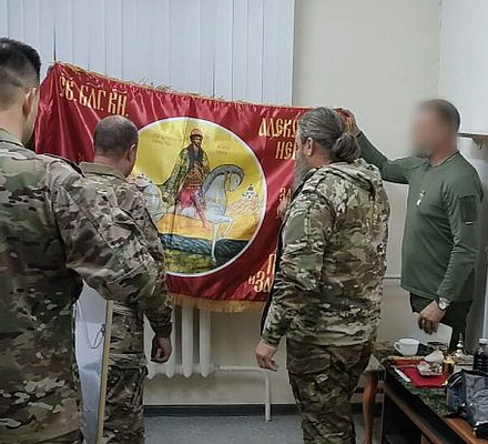 Архиерейские награды вручены командирам группировки войск «Север»