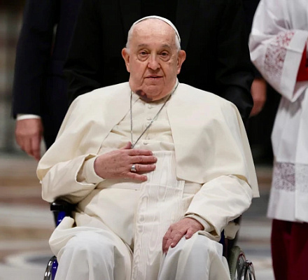 Папа Франциск: Открытие Нотр-Дама показывает, что "печаль и траур уступают место радости