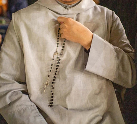 LIVE UPDATES: Папа Франциск демонстрирует "дальнейшее небольшое улучшение" в среду, но прогноз остается "сдержанным