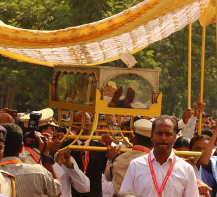 Индийская полиция разыскивает индуса, который якобы проявил неуважение к святому Франциску Ксаверию