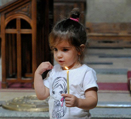 Зачем и с каких пор люди осеняют себя крестным знамением