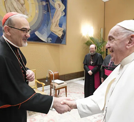 Иерусалимский патриарх объявил "день молитвы и поста" в годовщину 7 октября