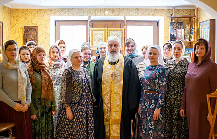 В Великих Луках открылись первые курсы сестёр милосердия