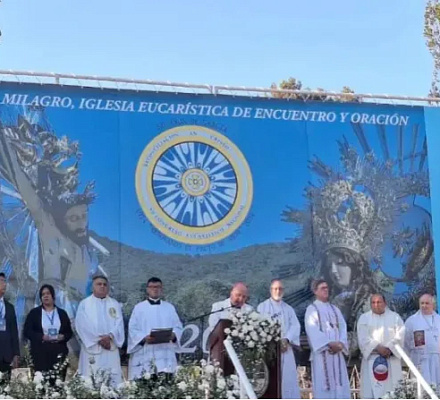 Праздник чуда в Аргентине привлекает более полумиллиона паломников