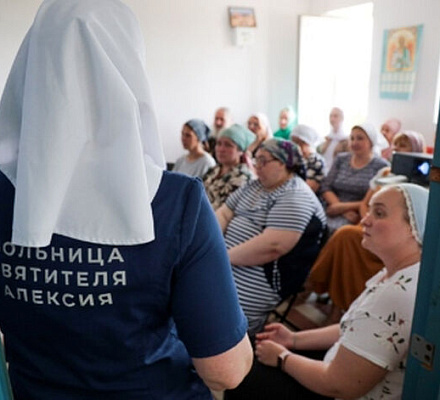 Больница святителя Алексия открыла учебный класс по подготовке сестер по уходу в Мелитополе