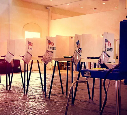 Верховный суд Небраски одобрил конкурирующие инициативы по абортам для ноябрьского голосования