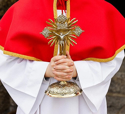 Более 400 000 человек официально покинули Католическую церковь Германии в 2023 году