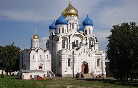 Nikolo-Ugreshsky-Kloster. Dserschinsk.