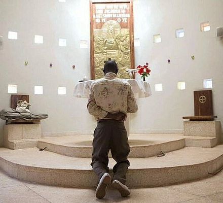 В Уганде мусульманин зарезал своего сына за переход в христианство