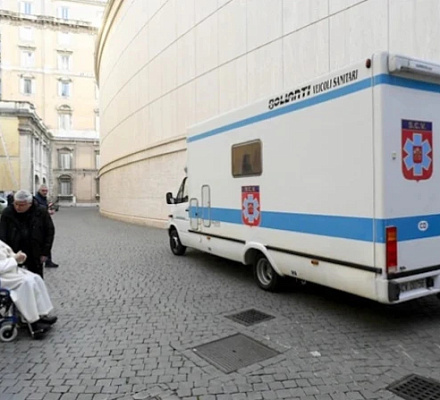 Папа Франциск посылает особый рождественский подарок жителям охваченной войной Украины