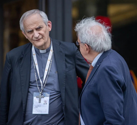 Кардинал Зуппи возвращается в Москву в качестве посланника Ватикана по вопросам мира