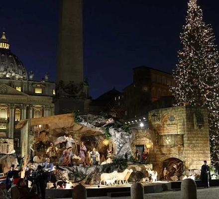 Der Vatikan bereitet sich darauf vor, Weihnachten zu feiern