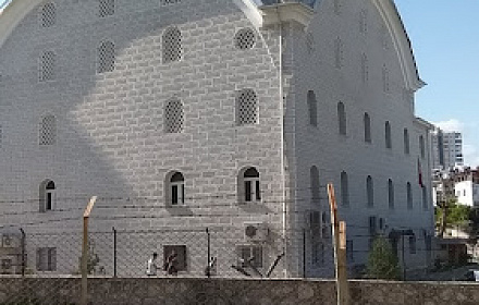 Ibn-i Sina Mosque