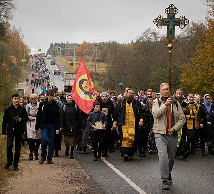 Крестный ход «Тропой преподобного Сергия»