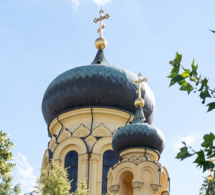 Праздник Пятидесятницы в соборе Святой Марии Магдалины