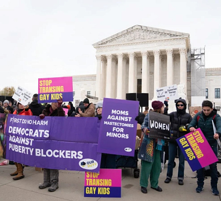 Верховный суд скептически относится к утверждению, что закон Теннесси о трансгендерах является дискриминационным