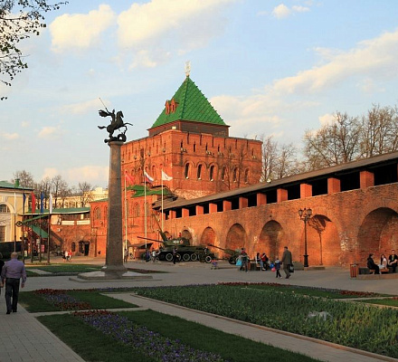 Der Bau eines der Tempel im Kreml von Nischni Nowgorod muss warten