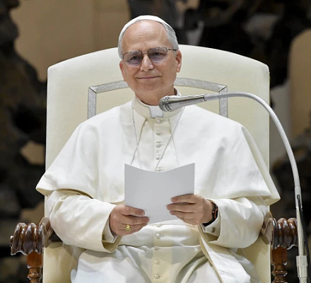 Проверка фактов: Произносил ли Папа Лев 36-минутную речь, восхваляя лидера Буркина-Фасо?