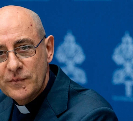 Кардинал Фернандес говорит, что женский диаконат будет изучаться "более интенсивно