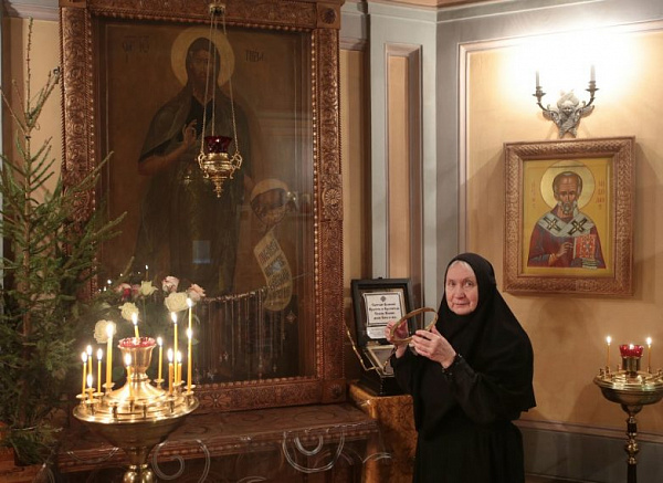 Пророк Иоанн Предтеча «с обручем»  