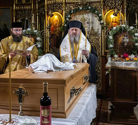 В Румынии обретены мощи новоявленного священномученика Константина Сырбу