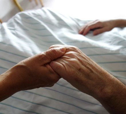 Канадская группа, возглавившая движение за легализацию эвтаназии, предупреждает о злоупотреблении системой