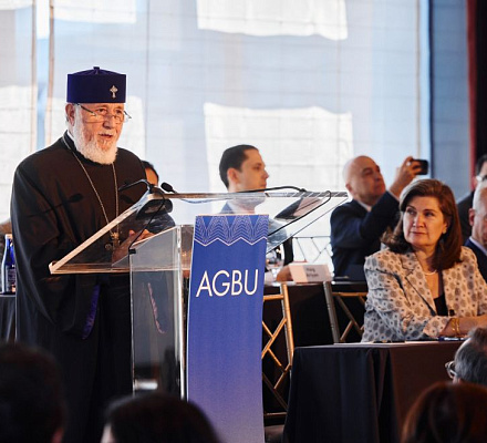 Католикос Всех Армян принял участие в 93-м съезде Всеармянского благотворительного союза