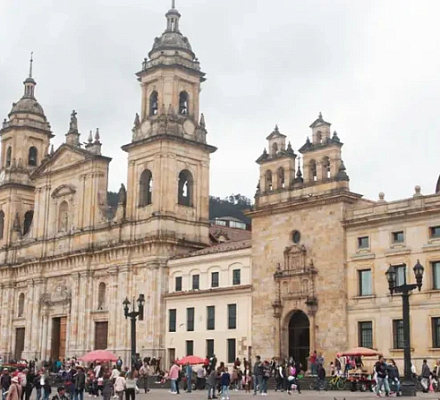 Колумбийские епископы обсуждают с президентом Петро свою роль в мирном процессе с партизанами