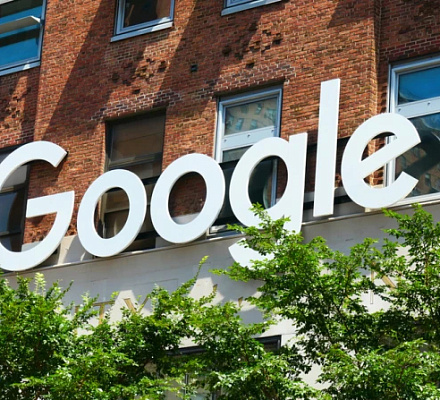 FCC проверяет Google на предмет предполагаемой дискриминации по религиозному признаку в программах YouTube TV