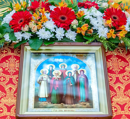 Третье воскресенье по Пасхе: Неделя жен-мироносиц