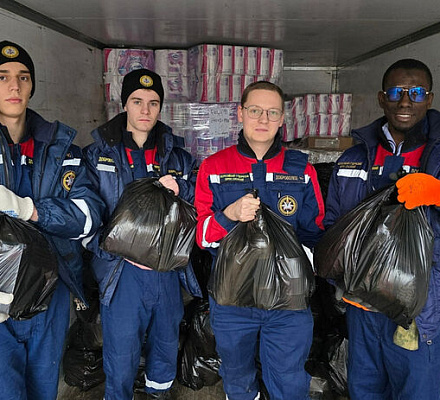 Патриаршая гуманитарная миссия при поддержке «Банка еды "Русь"» и «Народного фронта» доставила более 5 тонн гуманитарной помощи на Донбасс