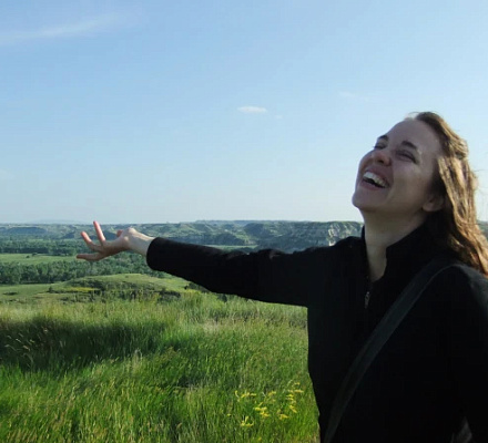 Фильм рассказывает о Мишель Дюппонг, миссионере FOCUS, которая "евангелизировала через дружбу".