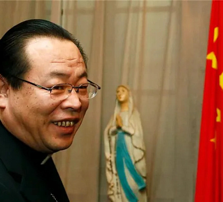 Китай снимает кресты с церквей, заменяя изображения Христа на Си Цзиньпина