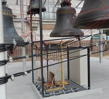 In Yamal wurde ein Glockenturm ins Leben gerufen, der von einem Mobiltelefon aus gesteuert werden kann