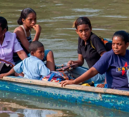 Иезуитская служба по делам беженцев заявляет, что замораживание финансирования Трампом затронет более 100 000 беженцев