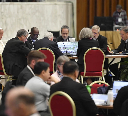 Анализ: Является ли акцент Синода на поместных церквях троянским конем?