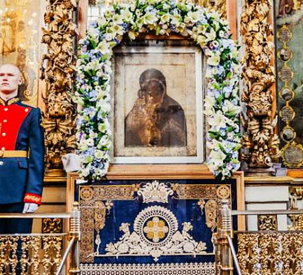 1. September - eine Feier zu Ehren der Ikone der Muttergottes 'Donskaya'