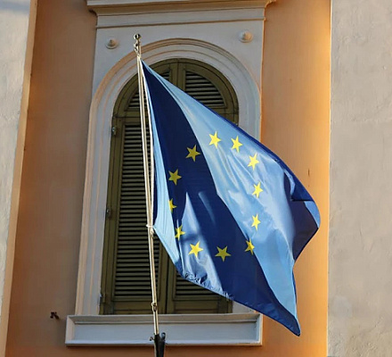 Католическая церковь - Европейскому союзу: Борьба с антихристианской ненавистью