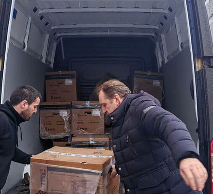 Патриаршая гуманитарная миссия направила в Белгород для пострадавших жителей бытовые генераторы