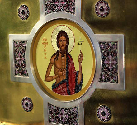 Die Arche mit den Reliquien Johannes des Täufers wurde dem 'Seligen Samara' übergeben.