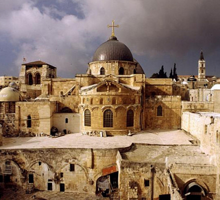 Das Fundament der Grabeskirche wartet auf die Restaurierung