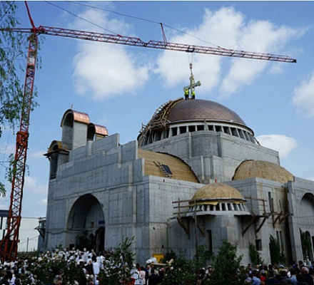 Die orthodoxe Kirche St. Sophia, die Weisheit Gottes, wurde in Warschau geweiht