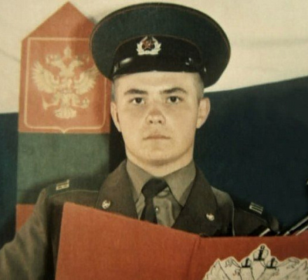 In Syktyvkar strömt die Ikone des Krieger-Märtyrers Jewgeni (Rodionow) Myrrhe