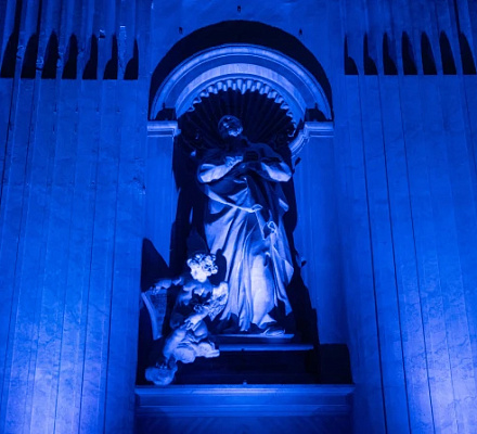 На вечернем мероприятии в Ватикане исторический колокол Святого Петра "заговорит" с помощью новой звуковой инсталляции